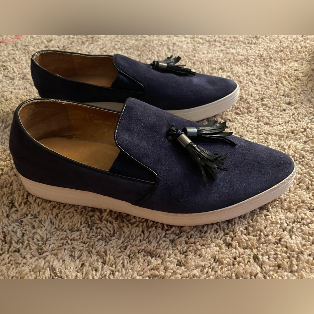 Anthropologie Suede Tux Tassel Navy Pointed Toe Size 37.5 EU